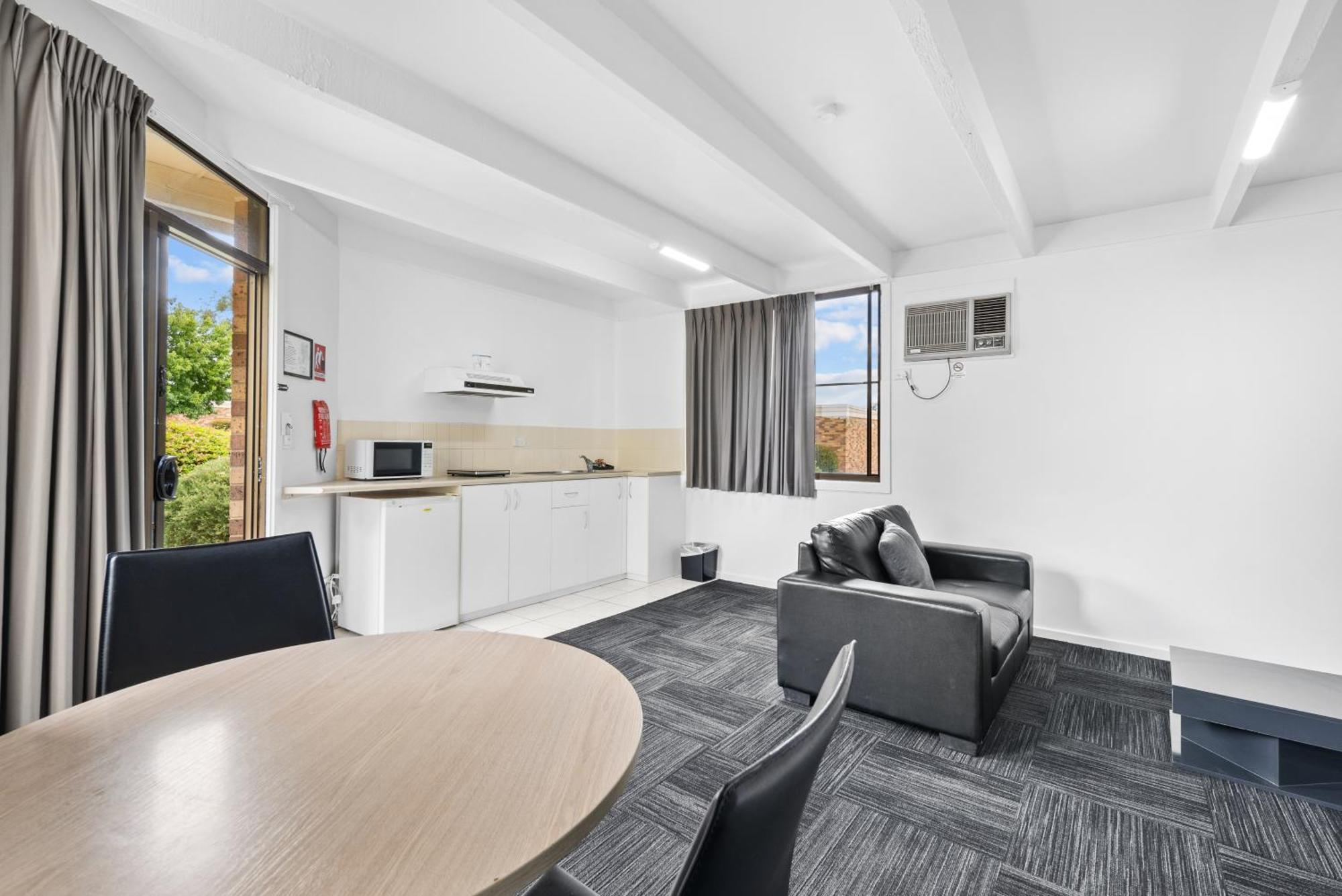 Sundown Villas Symonston Екстериор снимка