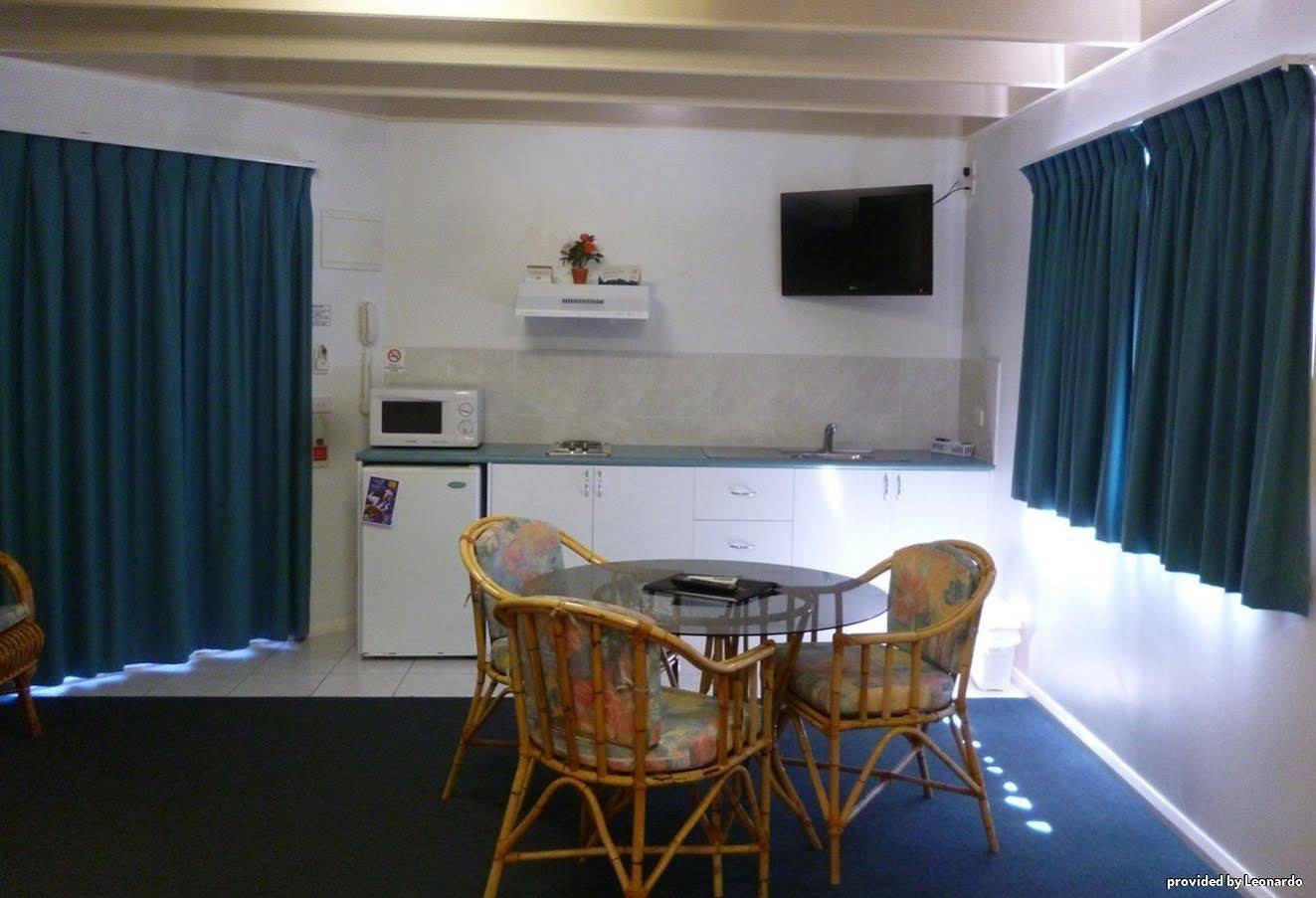 Sundown Villas Symonston Екстериор снимка