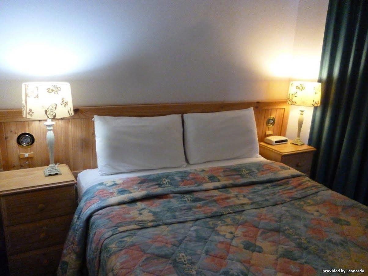 Sundown Villas Symonston Екстериор снимка